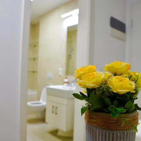 Coresi Zaharia Stancu Luxury 2 Lägenhet *